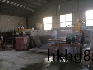 皇室啡(fei)车(che)间(jian)